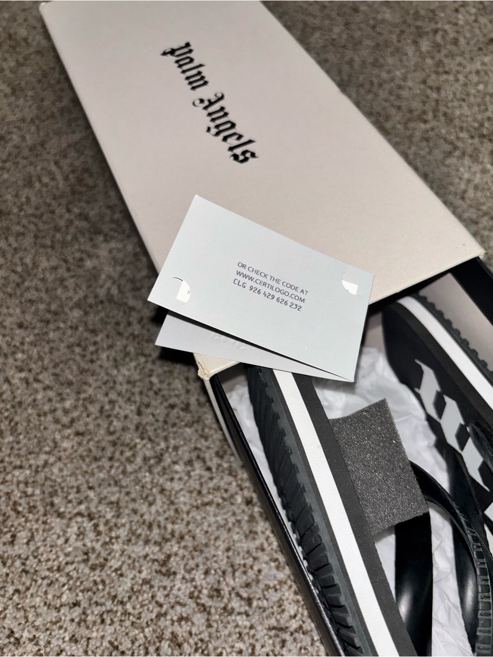 Palm Angels Black and White Logo Flip Flops - Picture 8 of 11